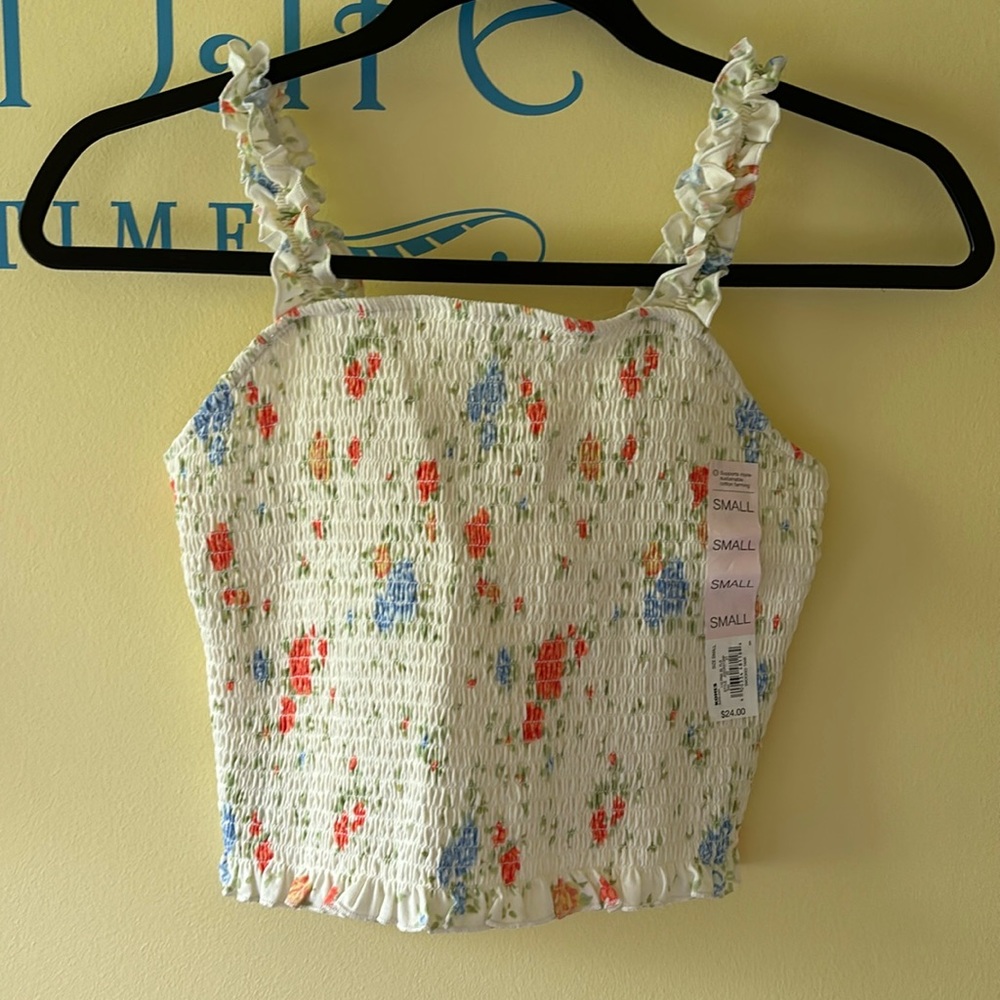 SO smocked tank